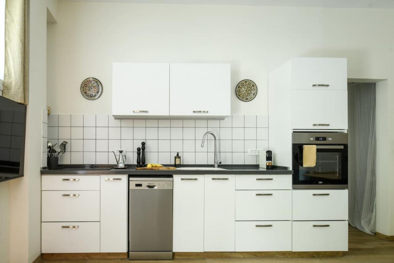 Comfy 1br For Lovers In Tlv By Sea N Rent Apartment Tel Aviv